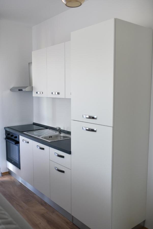B1Villa Срима Екстериор снимка